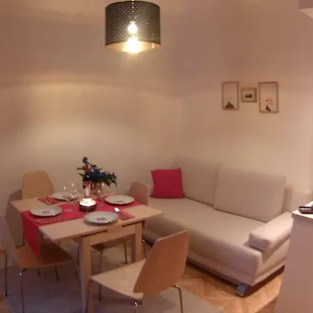 Apartment Opera Dream *